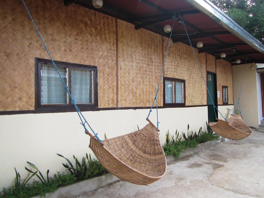 Coron Guapos Guesthouse Exterior photo