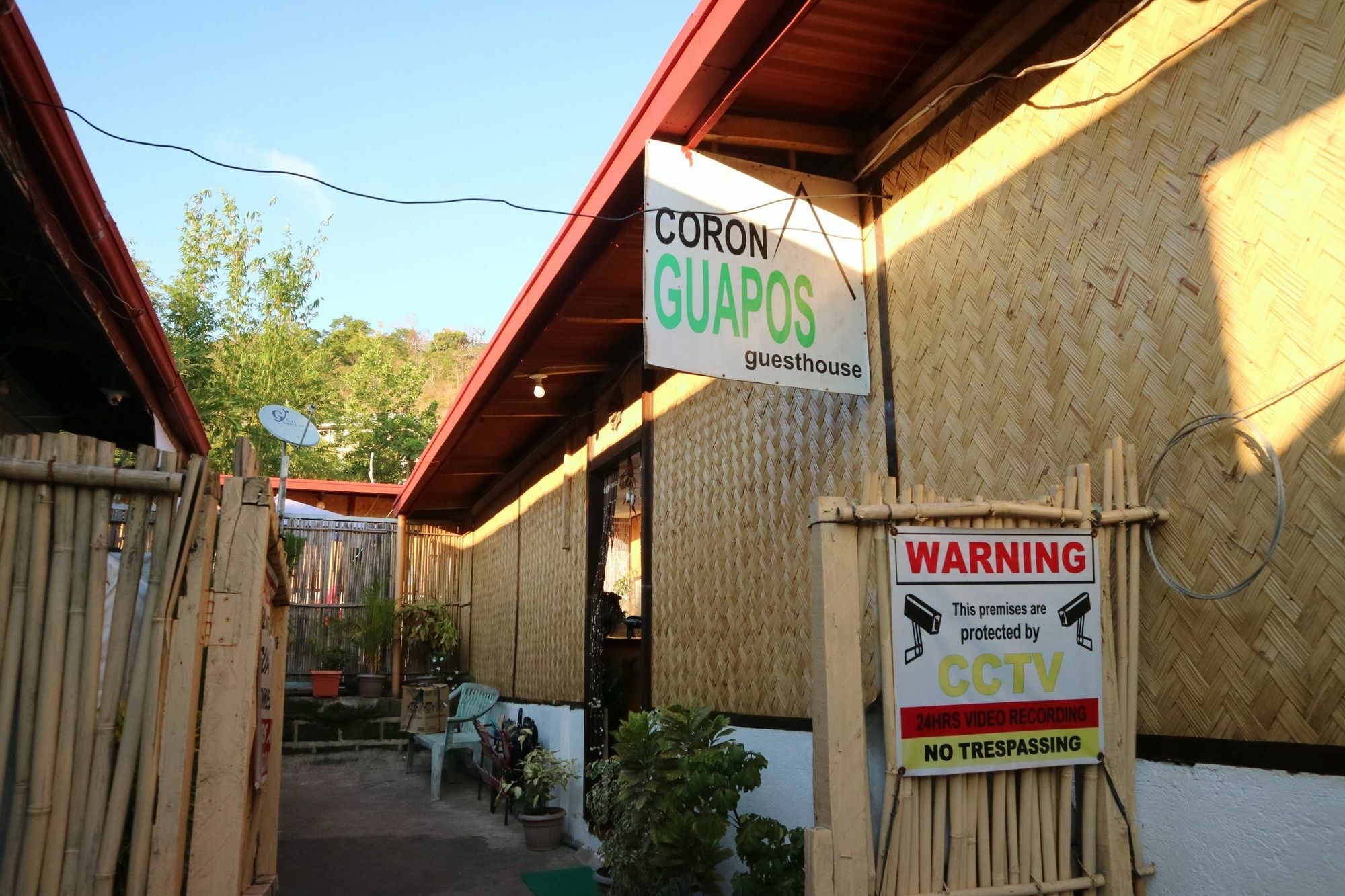 Coron Guapos Guesthouse Exterior photo