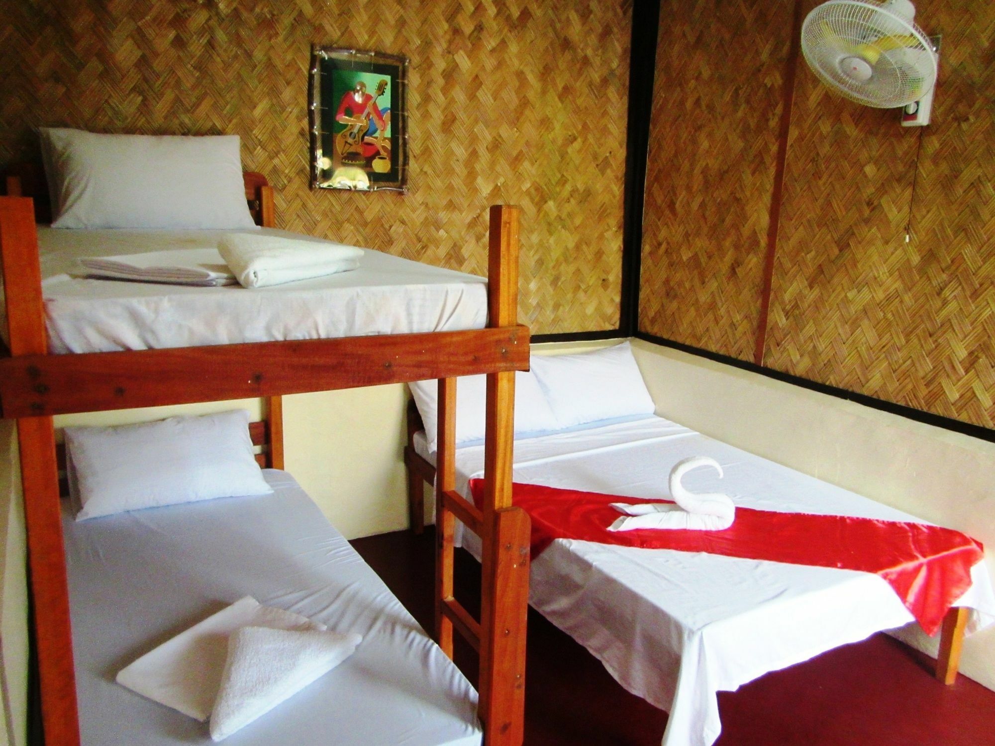 Coron Guapos Guesthouse Exterior photo