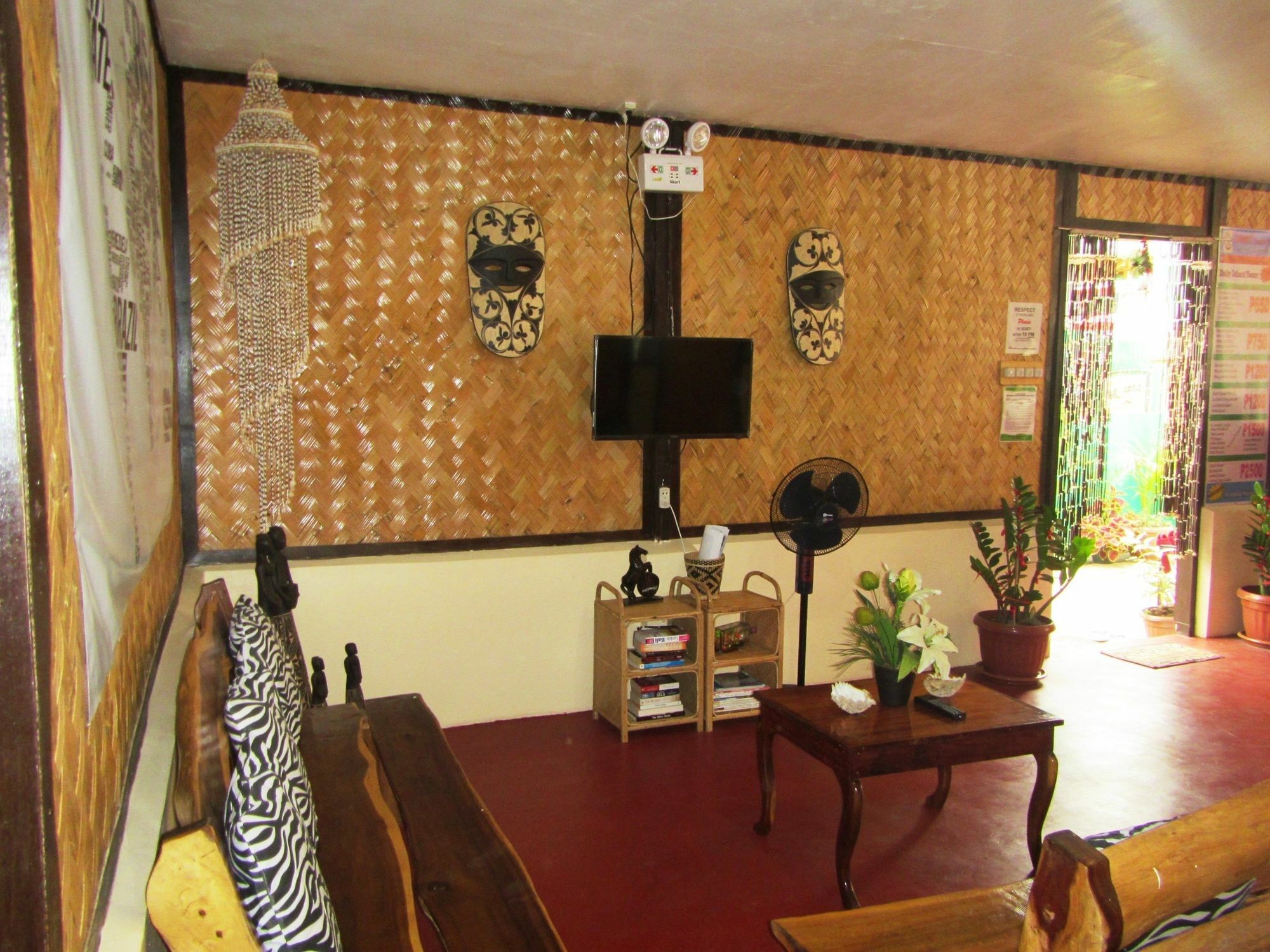 Coron Guapos Guesthouse Exterior photo