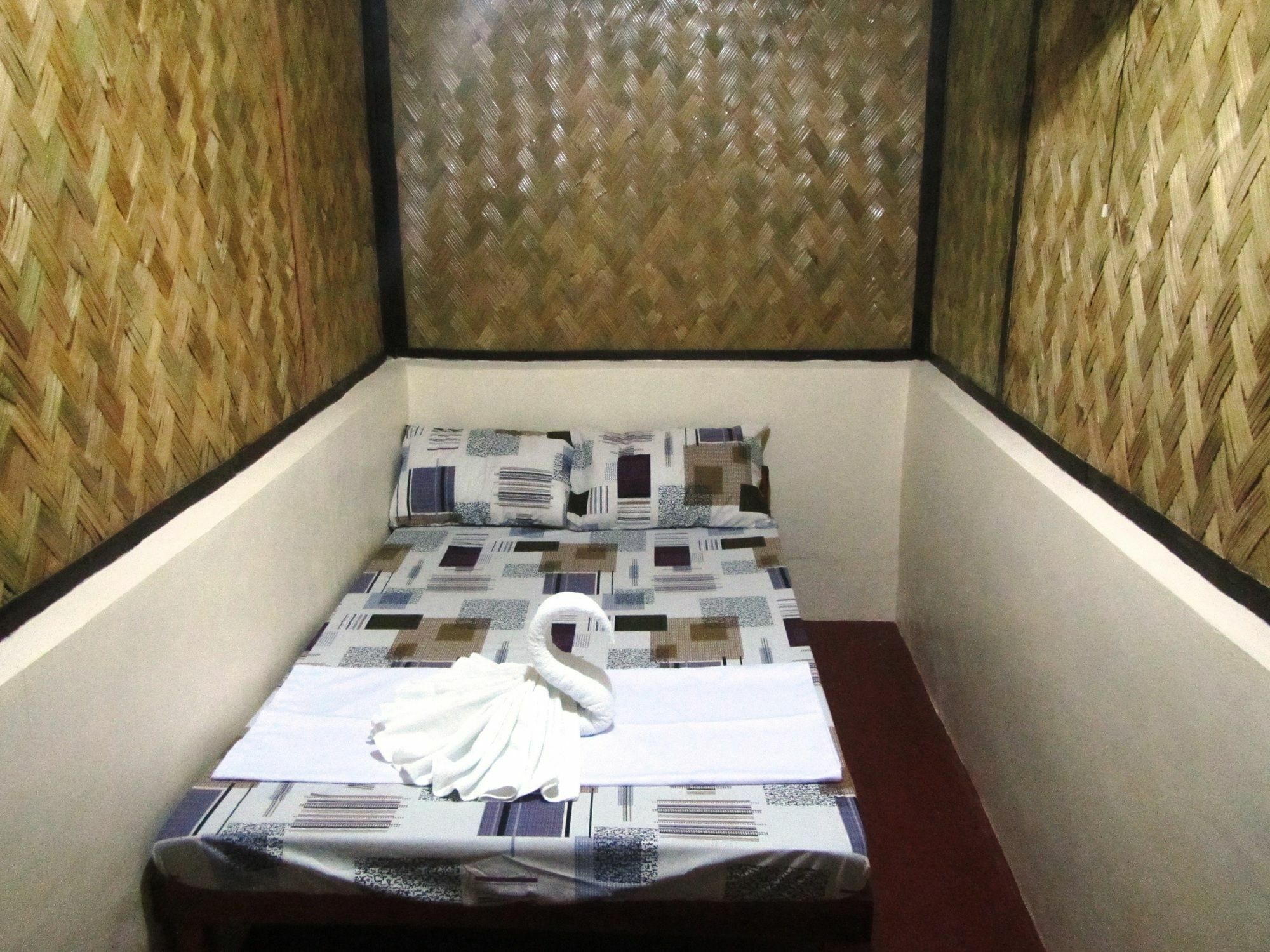 Coron Guapos Guesthouse Exterior photo